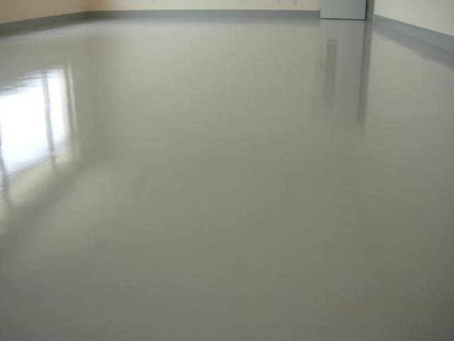 普通水泥怎么做自流平,普通水泥地板和自流平有區(qū)別嗎？ 　